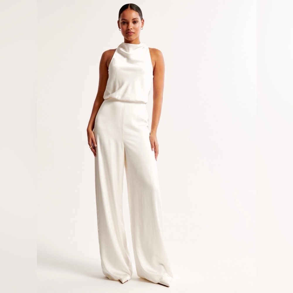 Abercrombie & Fitch Cream Jumpsuit S